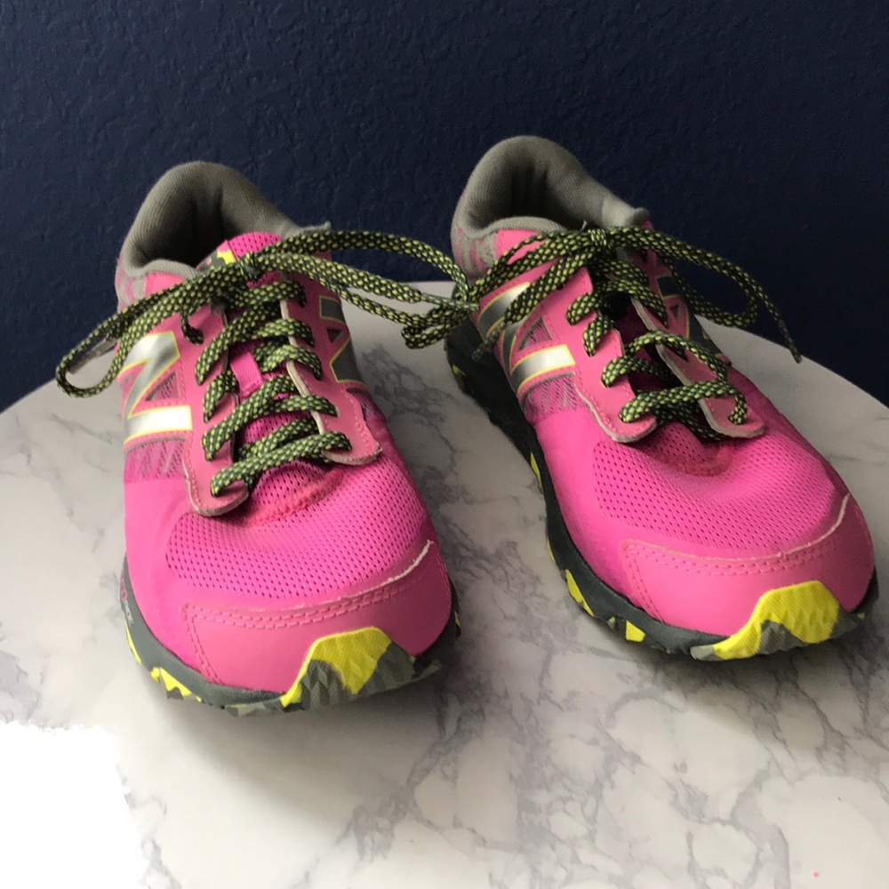 New Balance All Terrain Size 6